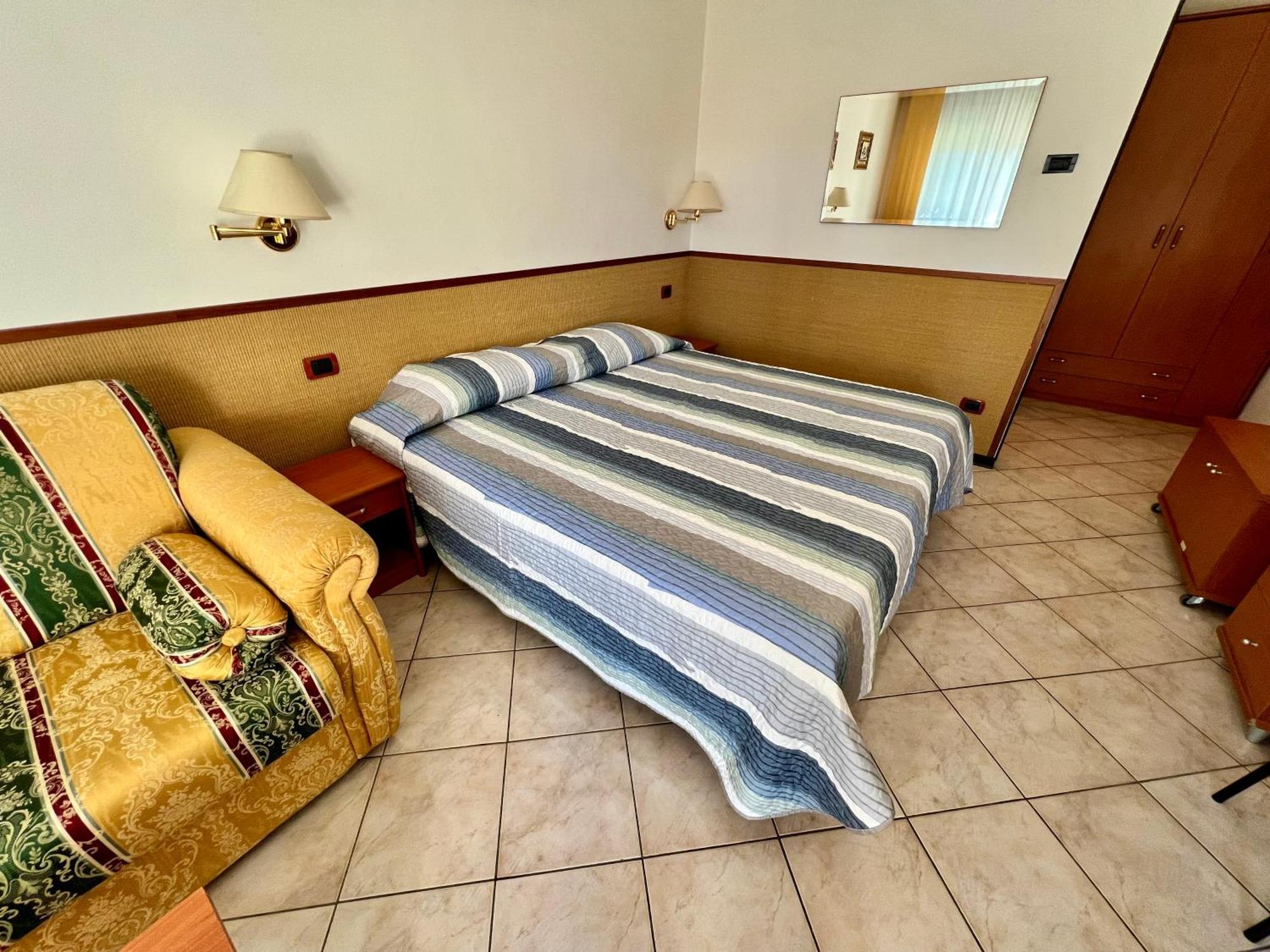 Hotel Ca' Bianca Da Paolino 미사노아드리아티코 외부 사진